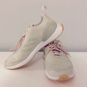 Adidas tennis shoes 😊💕